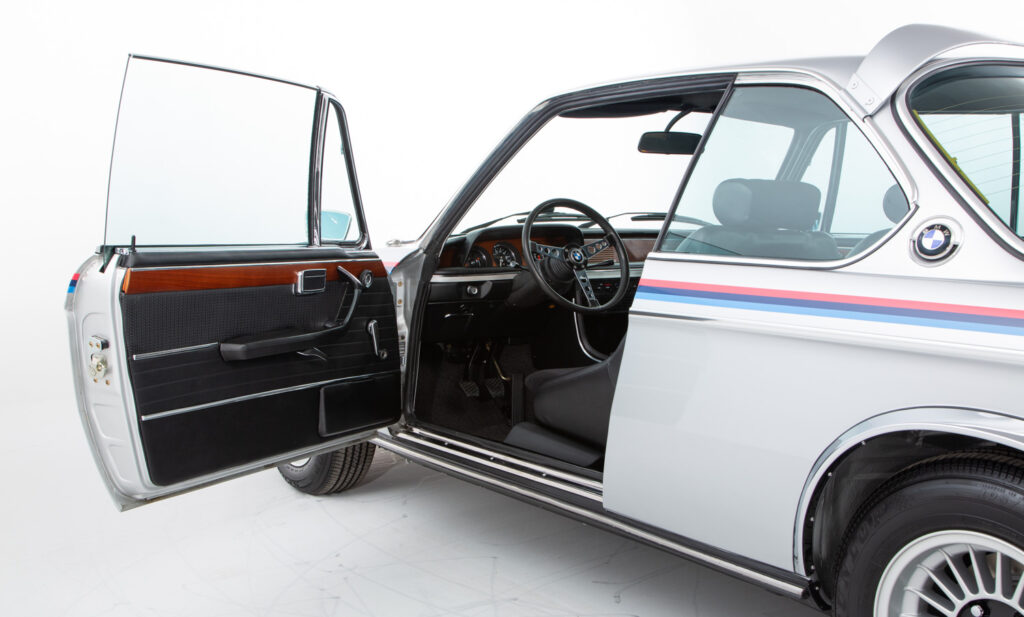 BMW 3.2 CSL Batmobile For Sale - Interior 4