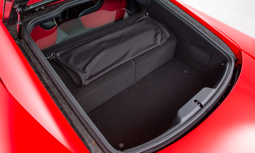 Lexus LFA For Sale - Interior 12