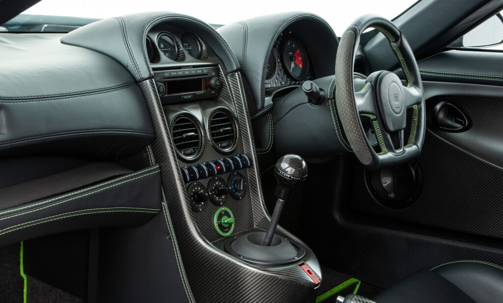 Noble M600 Carbon Sport For Sale - Interior 8