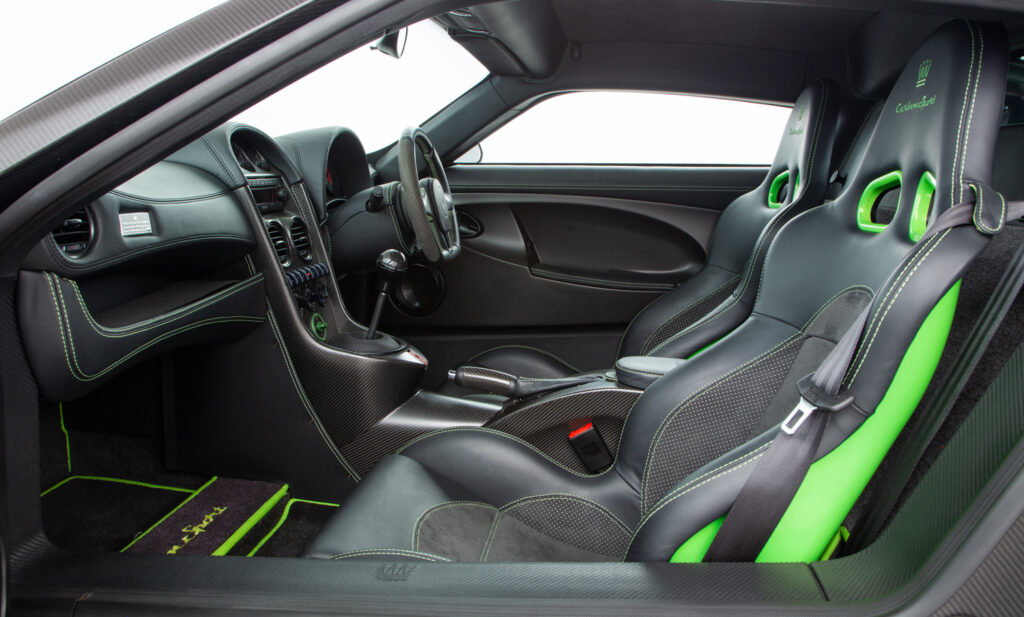 Noble M600 Carbon Sport For Sale - Interior 1
