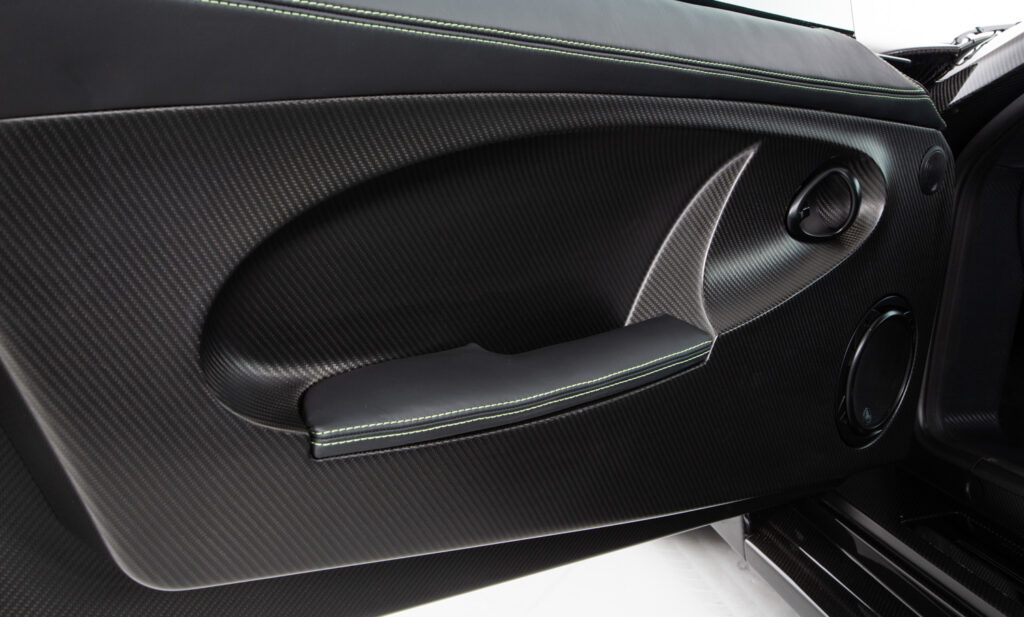 Noble M600 Carbon Sport For Sale - Interior 6