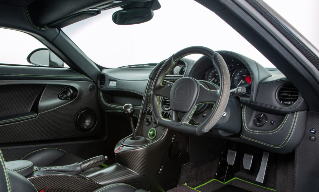 Noble M600 Carbon Sport For Sale - Interior 2