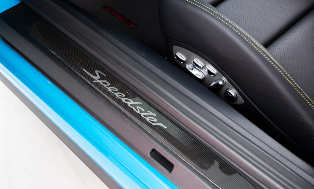 Porsche 911 Speedster For Sale - Interior 5