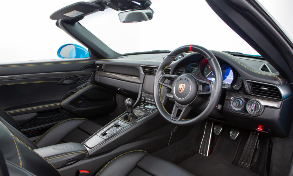 Porsche 911 Speedster For Sale - Interior 2