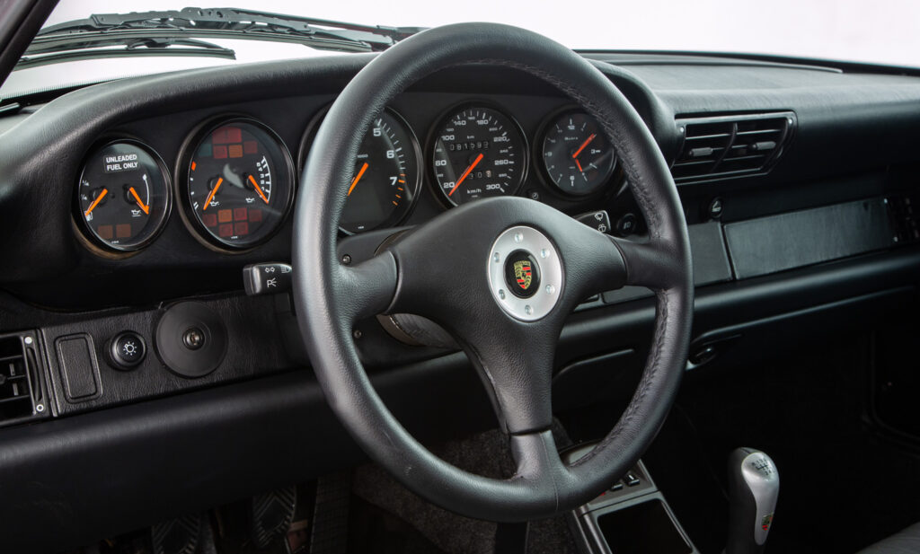 Porsche 993 Carrera RS For Sale - Interior 3