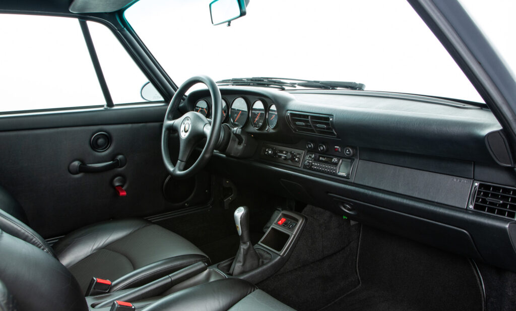 Porsche 911 (993) Carrera RS For Sale - Interior 6