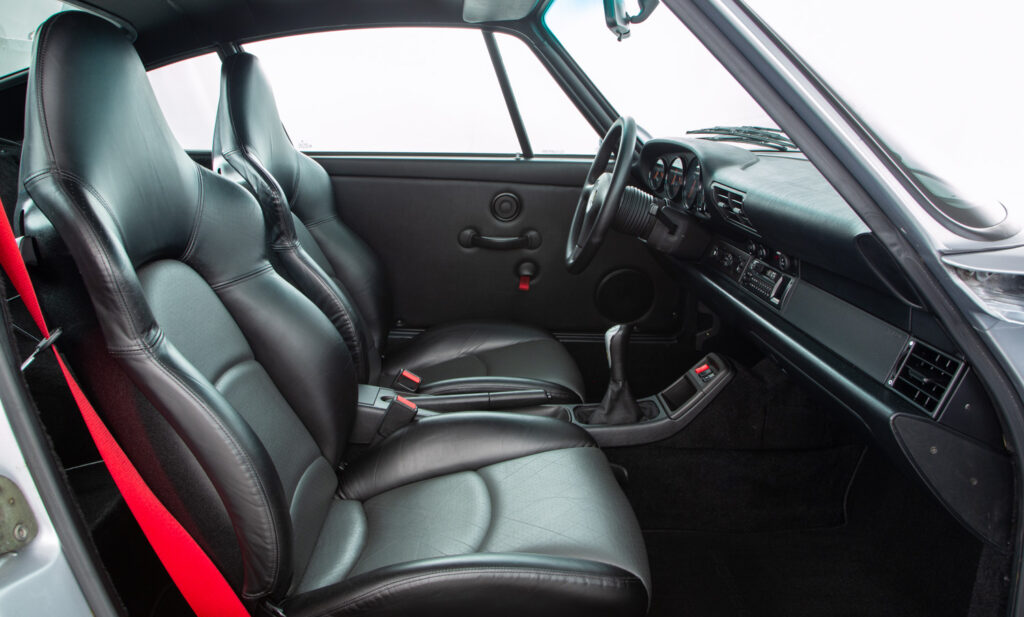 Porsche 911 (993) Carrera RS For Sale - Interior 1