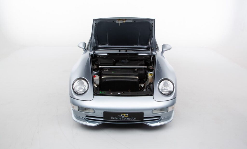 Porsche 911 (993) Carrera RS For Sale - Interior 9